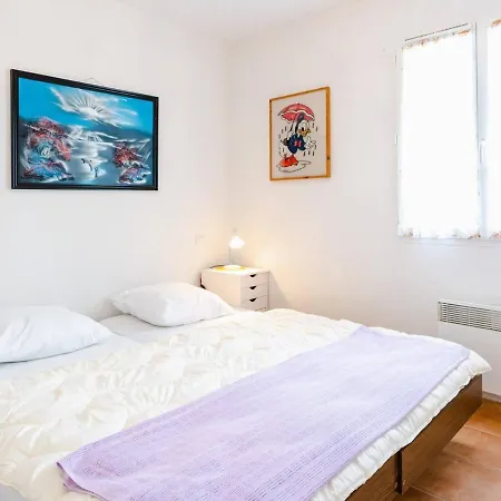 T2 A Narbonne-plage, Terrasse, Parking, Animaux Admis - Fr-1-409-166
